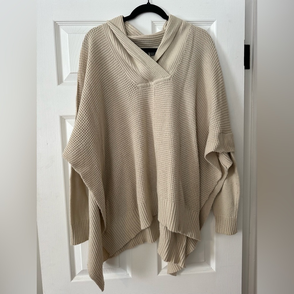 Quinn Oversized Cream Women's Sweater